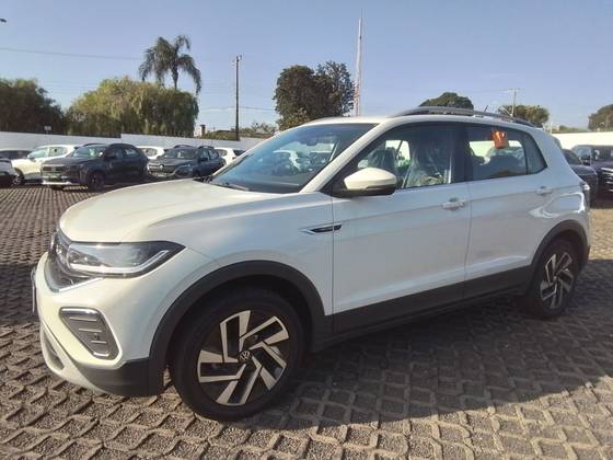 VOLKSWAGEN T-CROSS 1.4 250 TSI TOTAL FLEX HIGHLINE AUTOMÁTICO